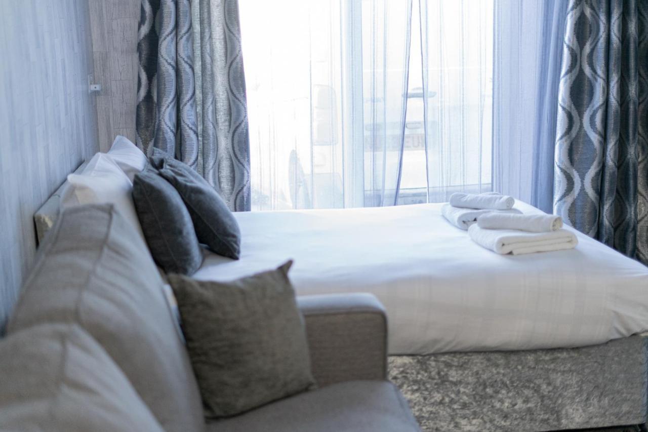 The Shore Bed & Breakfast New Quay Екстериор снимка